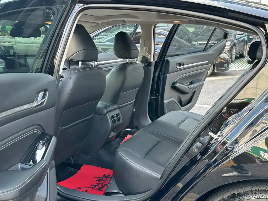 Nissan Teana 2022 из CN, фото 5