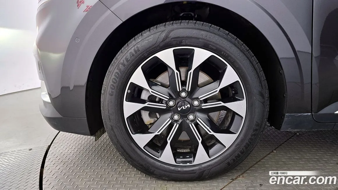 Kia Carnival 2023 из KR, фото 5