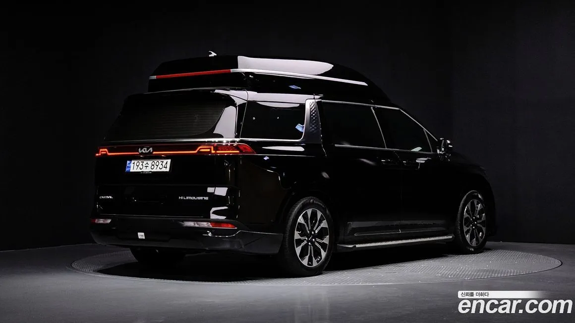 Kia Carnival 2023 из KR, фото 2