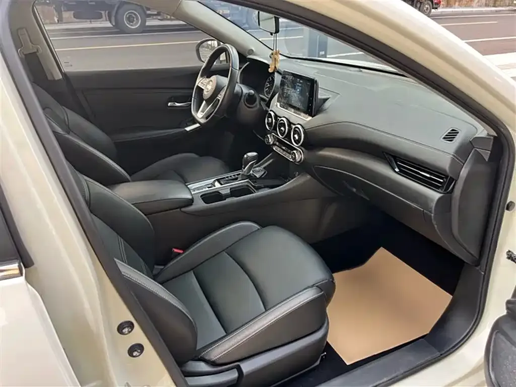 Nissan Sylphy 2022 из CN, фото 4