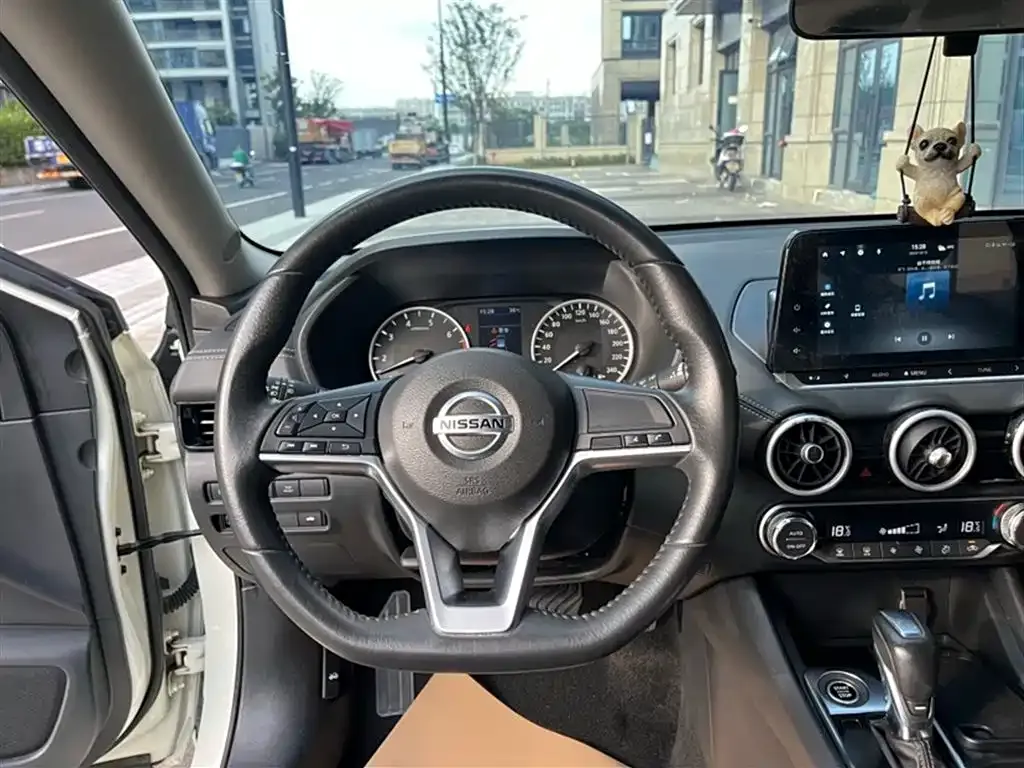 Nissan Sylphy 2022 из CN, фото 7