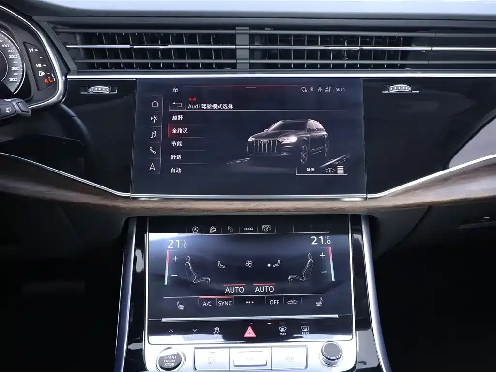 Audi Q7 2024 из CN, фото 10
