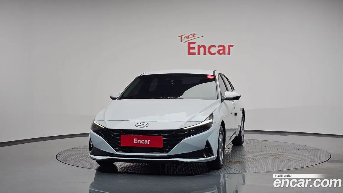 Hyundai AVANTE — фото 3