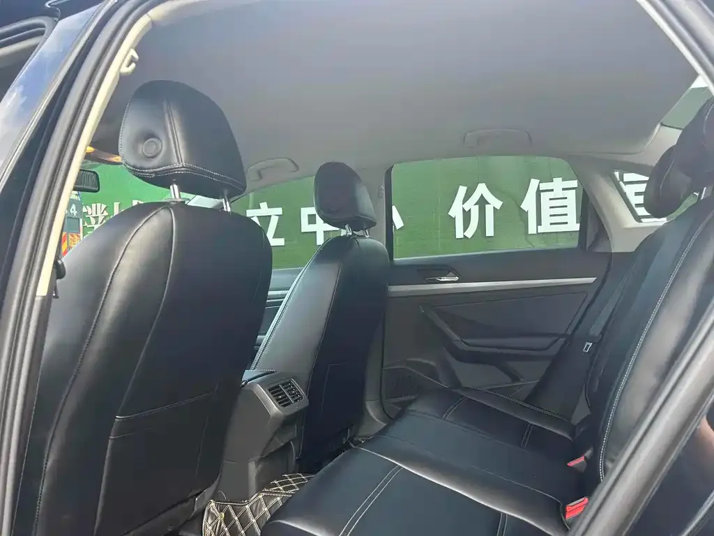 Volkswagen Lavida 2022 из CN, фото 5
