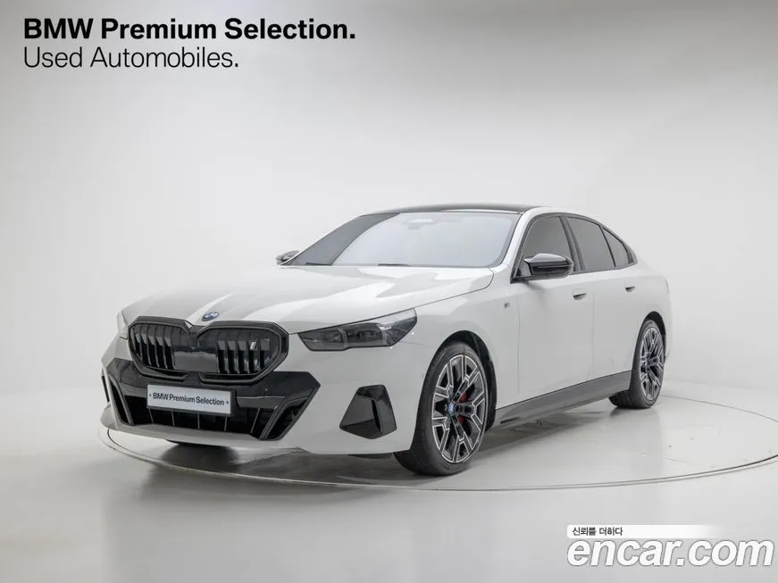 BMW i5