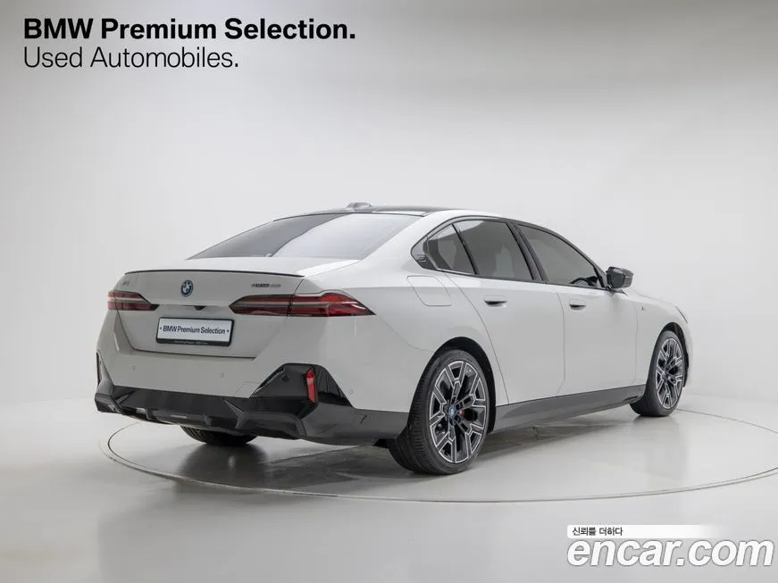 BMW i5 2024 из KR, фото 2