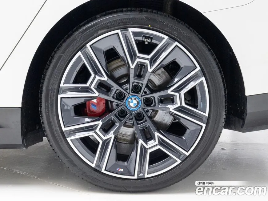 BMW i5 2024 из KR, фото 5