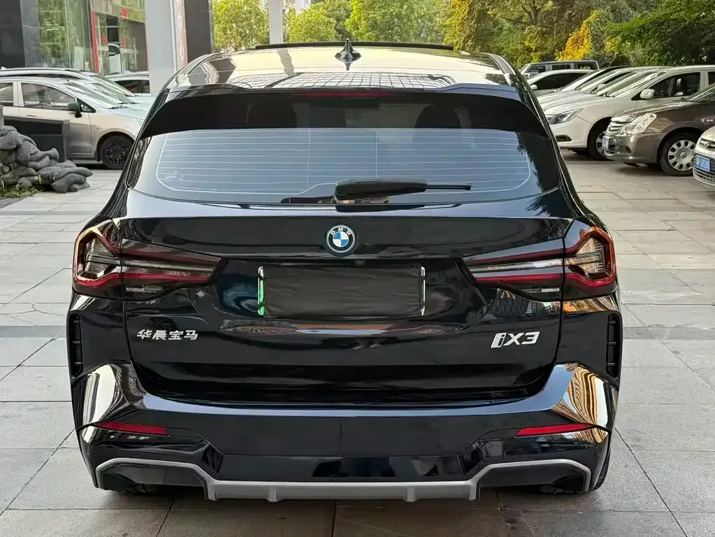 BMW iX3 2023 из CN, фото 8