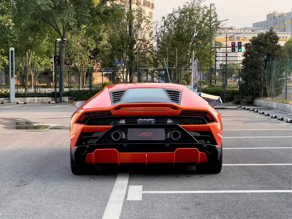 Lamborghini Huracan — фото 4