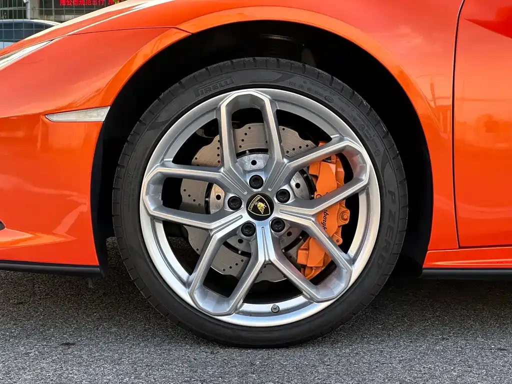 Lamborghini Huracan — фото 8
