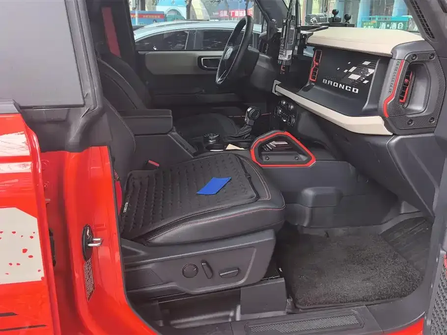 Ford Bronco 2025 из CN, фото 8