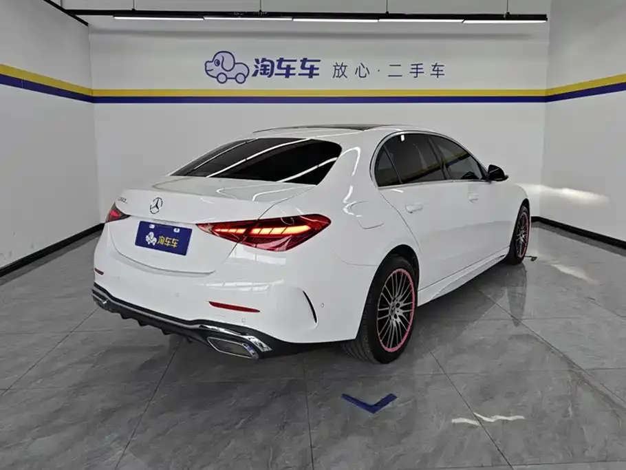 [object Object] C-Class 2023 из CN, фото 3