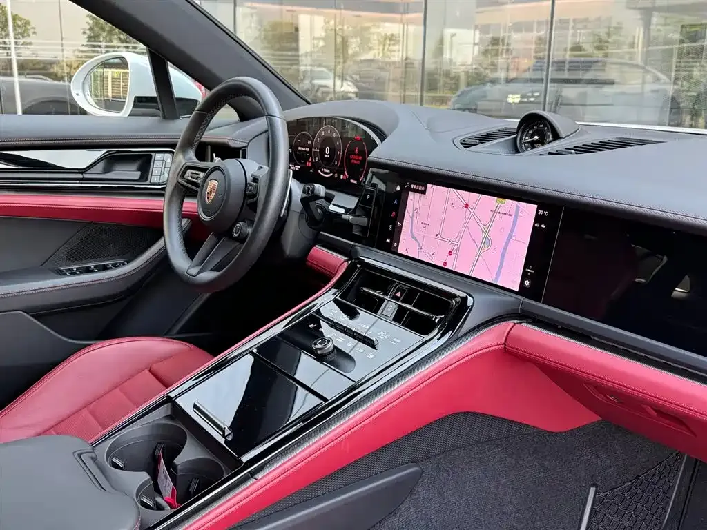 Porsche Panamera 2025 из CN, фото 10