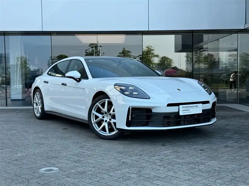 Porsche Panamera 2025 из CN, фото 5