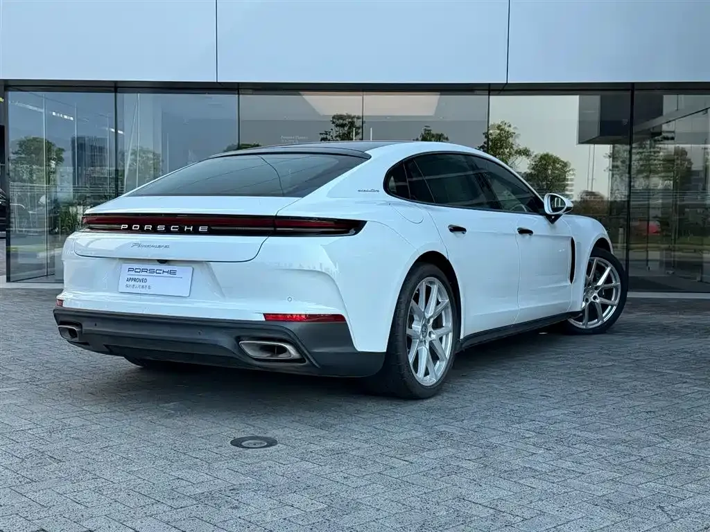 Porsche Panamera 2025 из CN, фото 7
