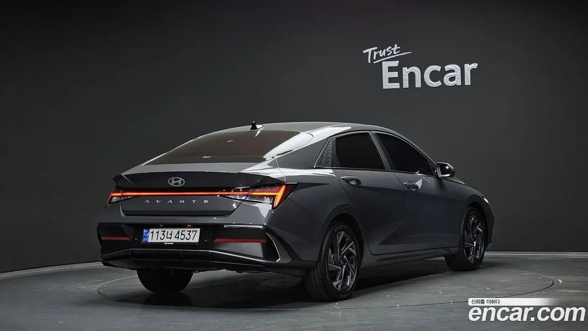 Hyundai AVANTE — фото 2