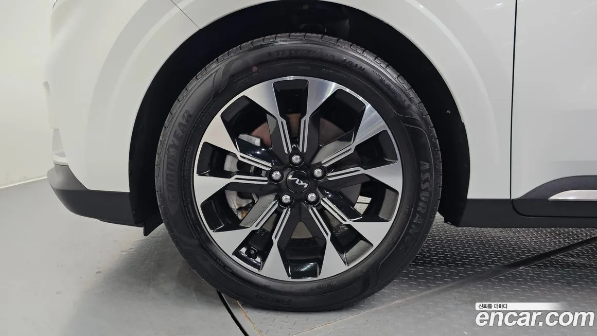 Kia Carnival 2023 из KR, фото 5