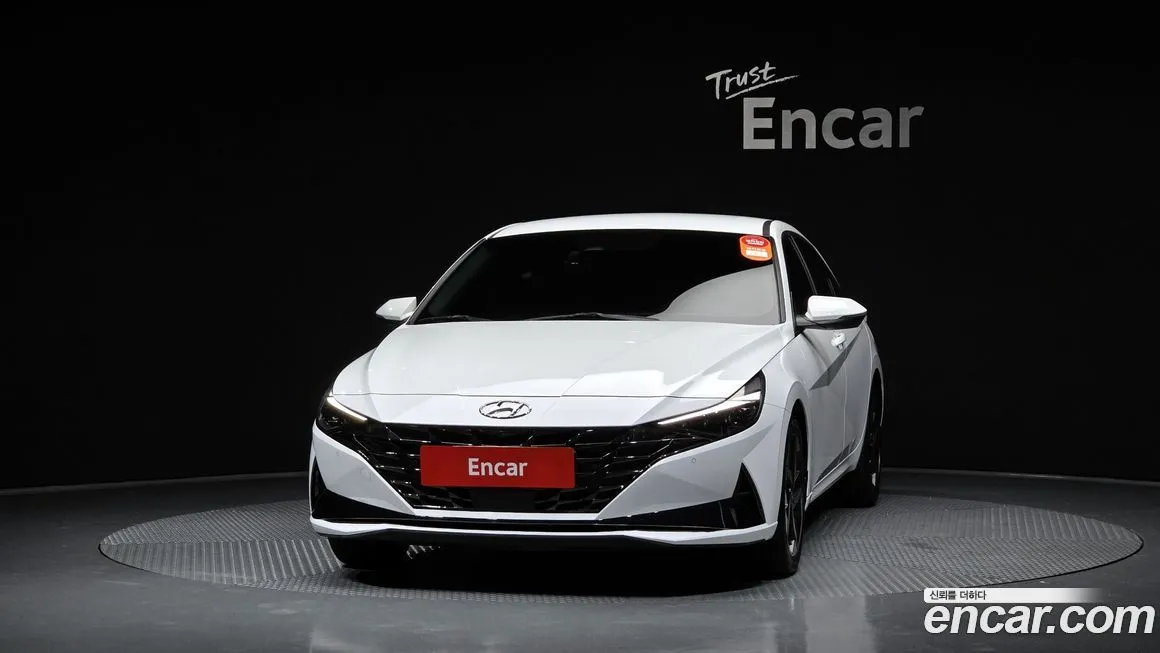 Hyundai AVANTE — фото 3