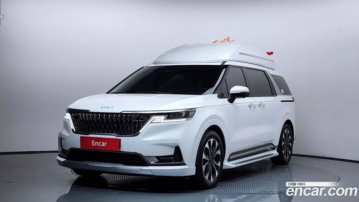 Kia Carnival — фото 1