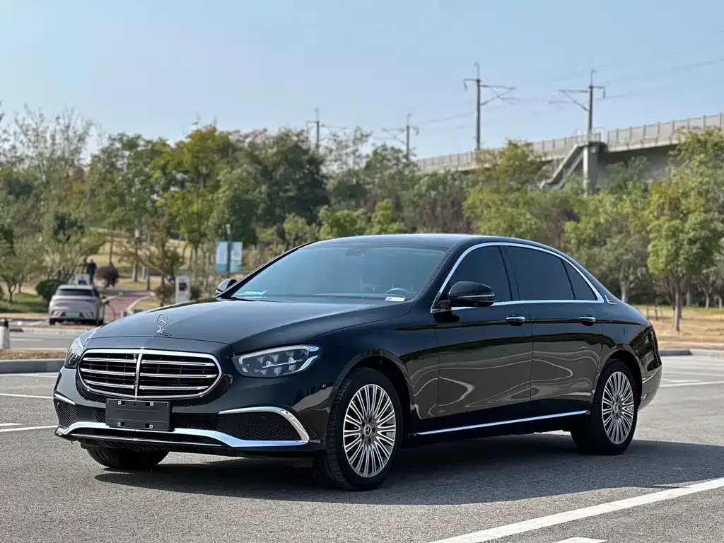 Mercedes-Benz E-Class 2022 из CN, фото 1