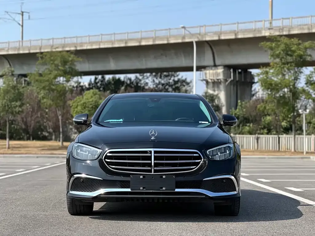 Mercedes-Benz E-Class 2022 из CN, фото 2