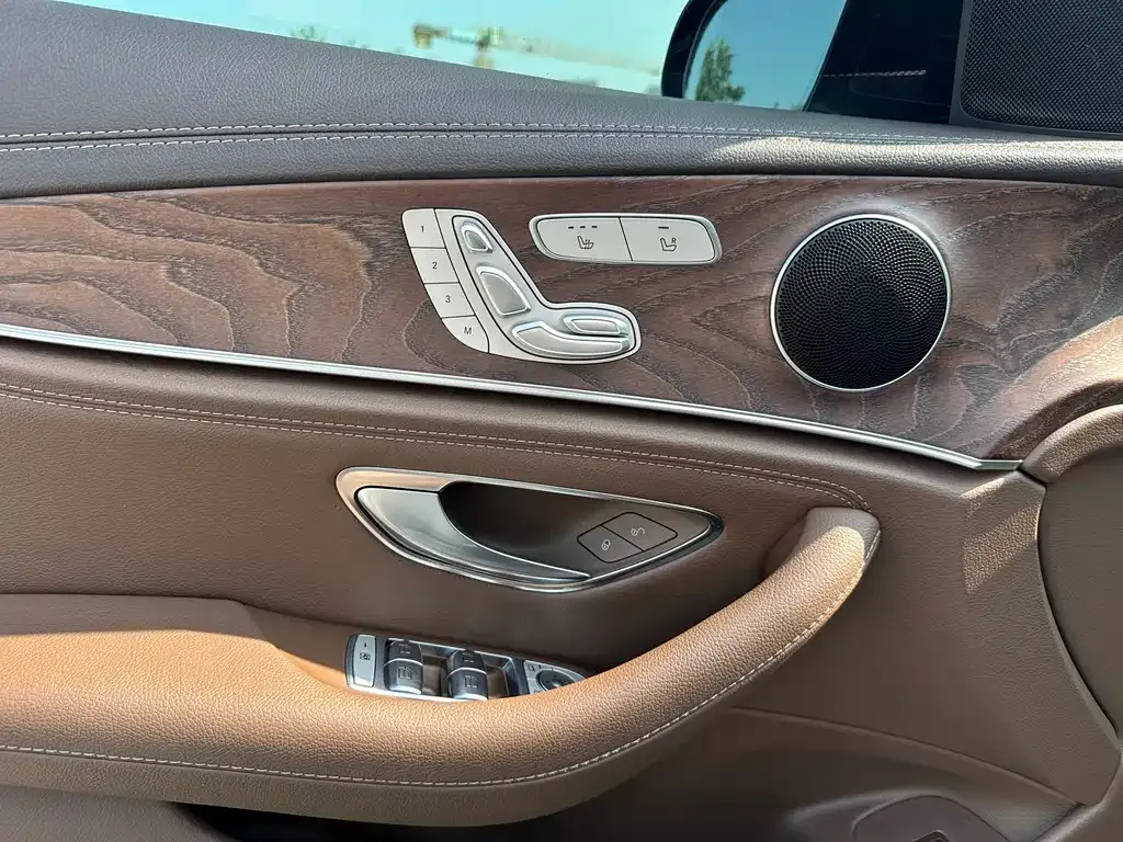 Mercedes-Benz E-Class 2022 из CN, фото 9