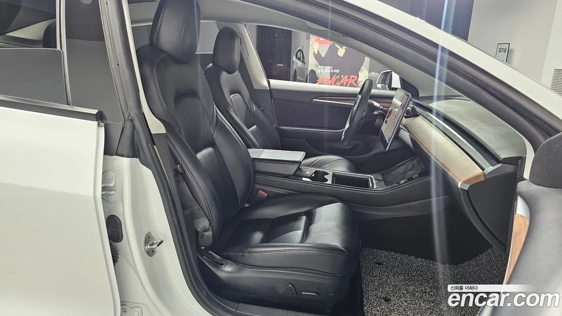 Tesla Model 3 2021 из KR, фото 10