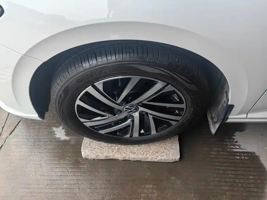Volkswagen Lavida 2024 из CN, фото 4