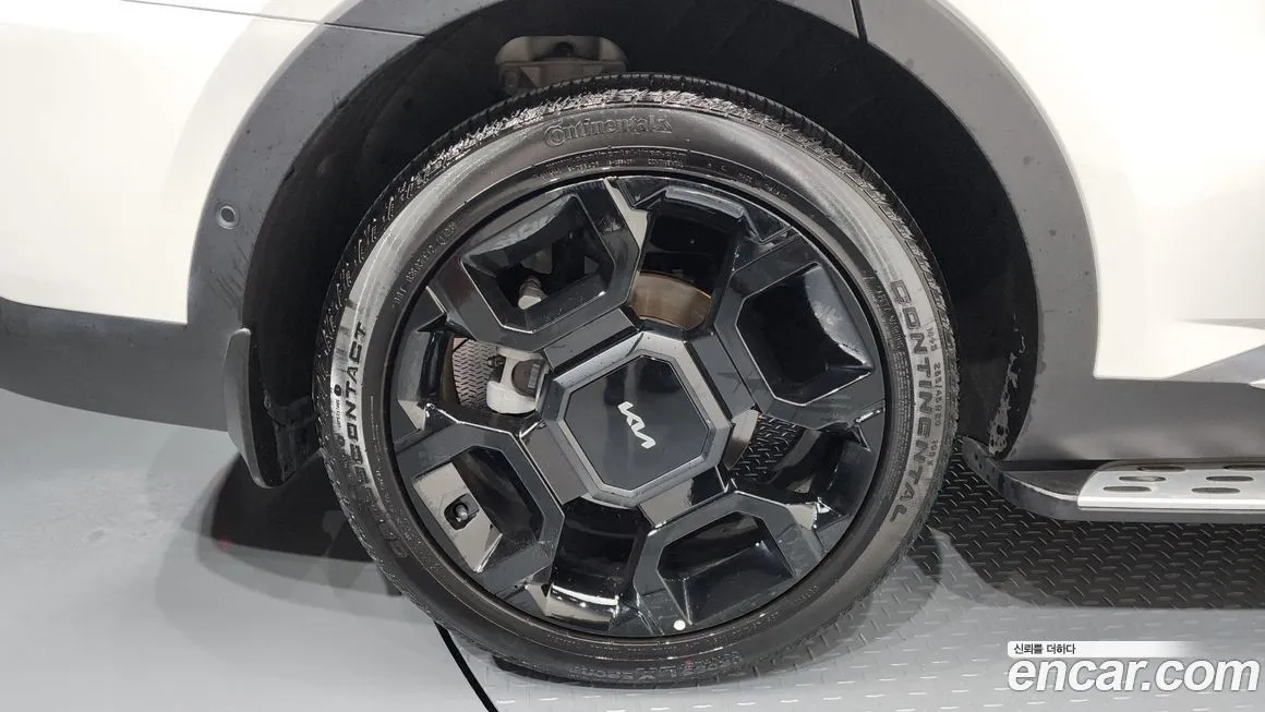 Kia Sorento — фото 5