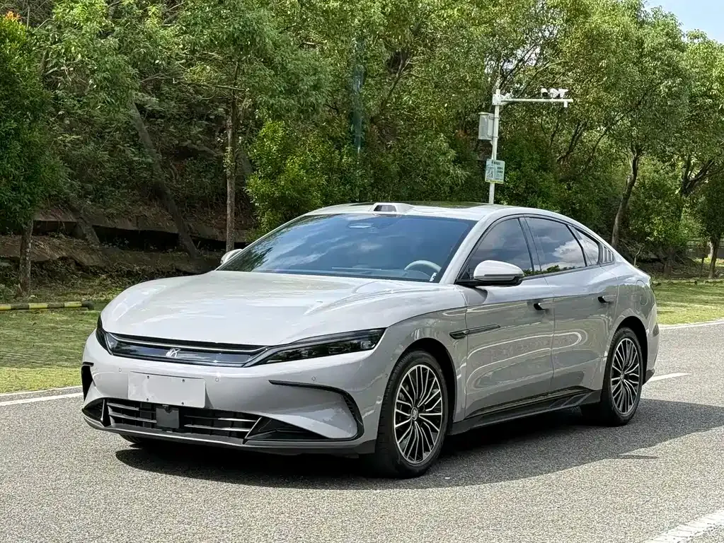 BYD Han 2025 из CN, фото 1