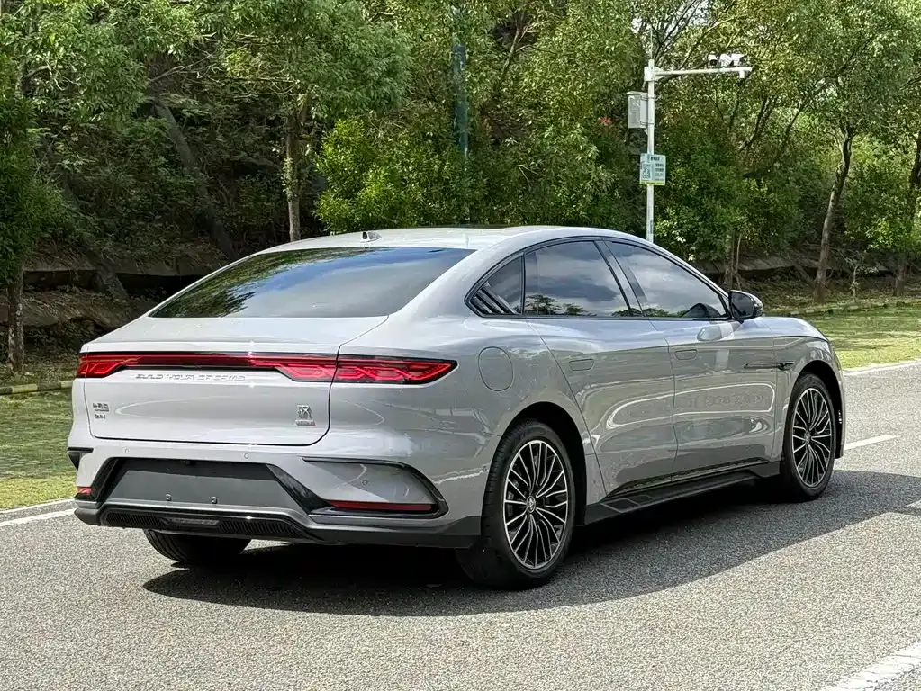 BYD Han 2025 из CN, фото 9