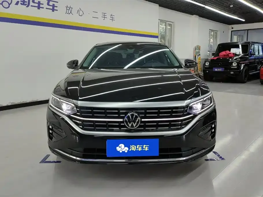 Volkswagen Passat 2023 из CN, фото 2