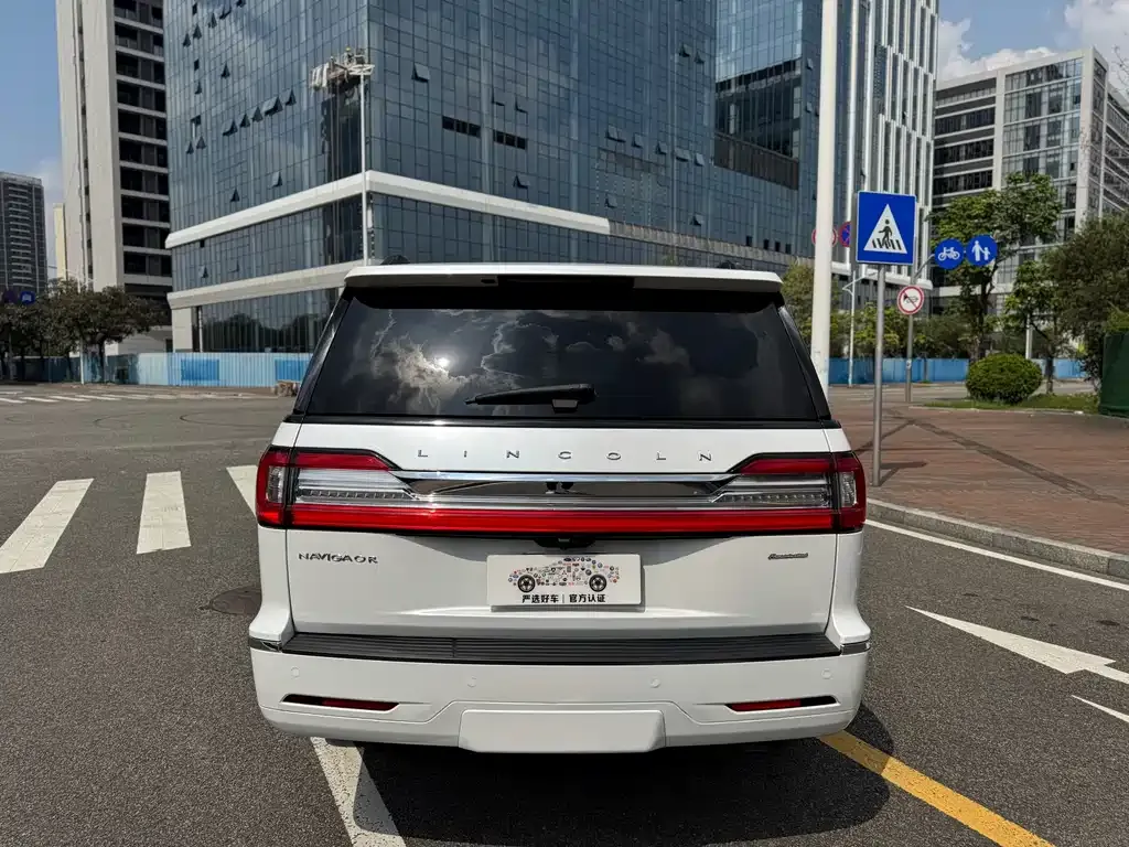 Lincoln Navigator 2021 из CN, фото 5