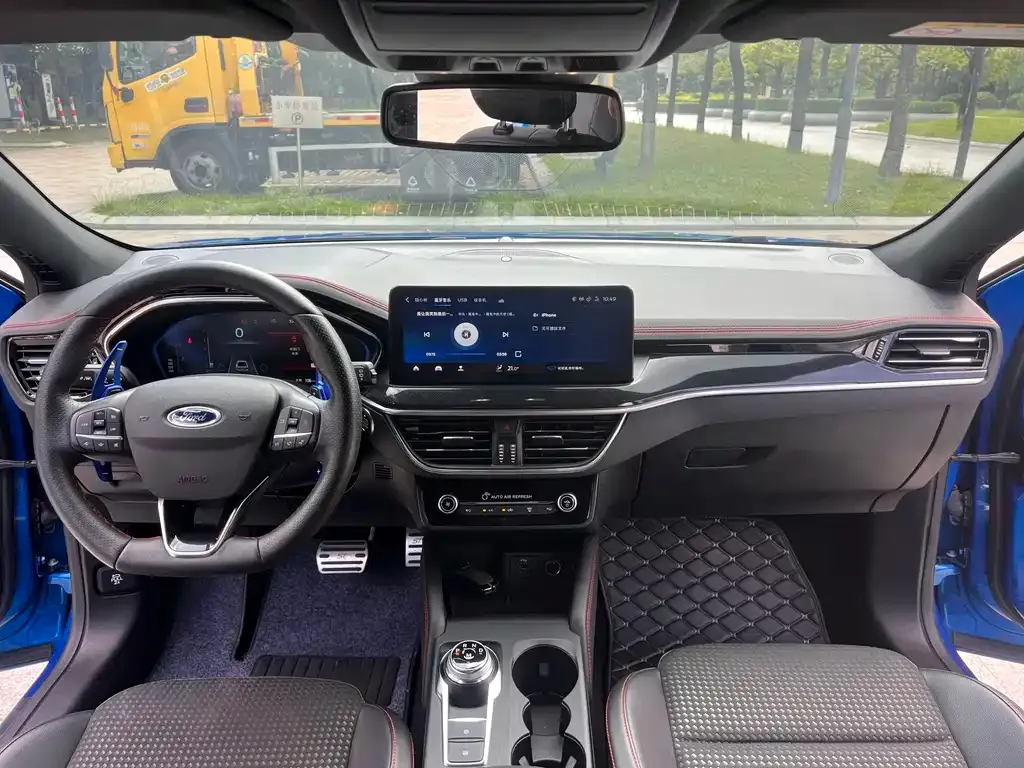 Ford Focus 2021 из CN, фото 4