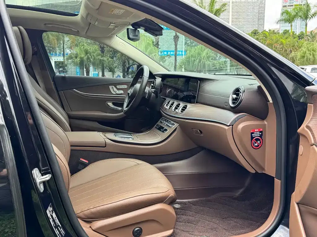 Mercedes-Benz E-Class 2022 из CN, фото 10
