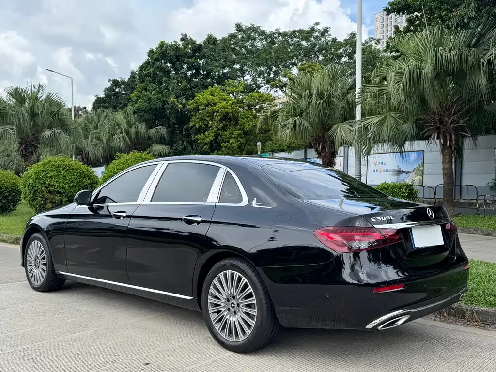 Mercedes-Benz E-Class 2022 из CN, фото 6