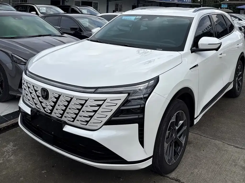 Changan CS75PLUS 2025 из CN, фото 1