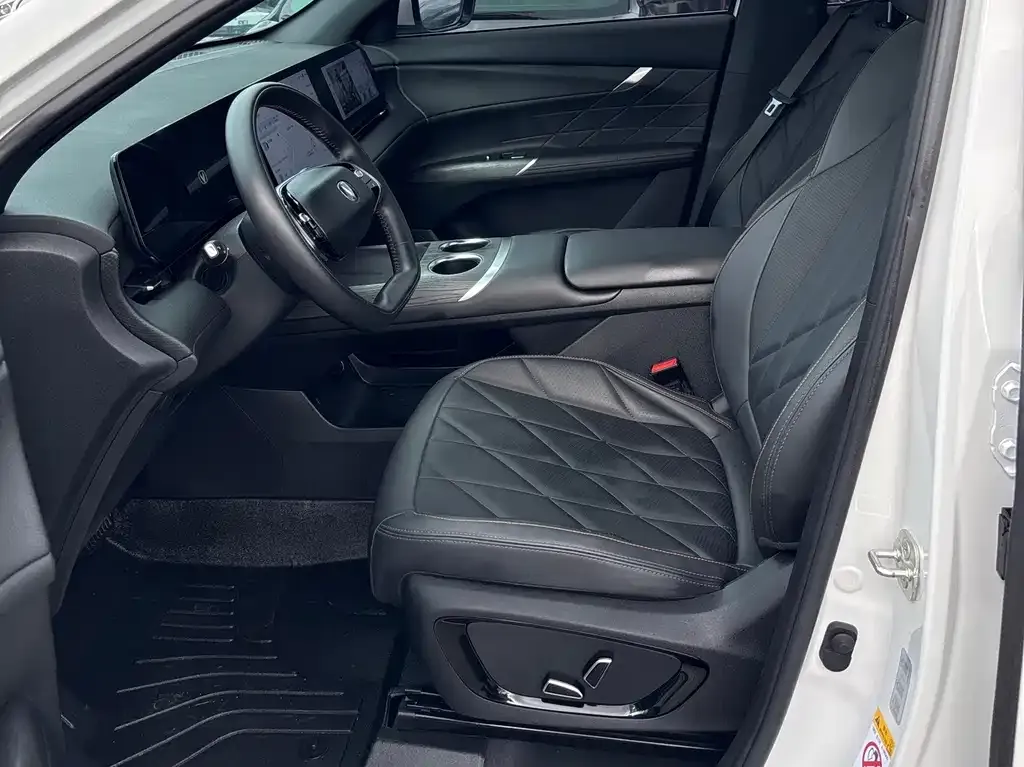 Changan CS75PLUS 2025 из CN, фото 9