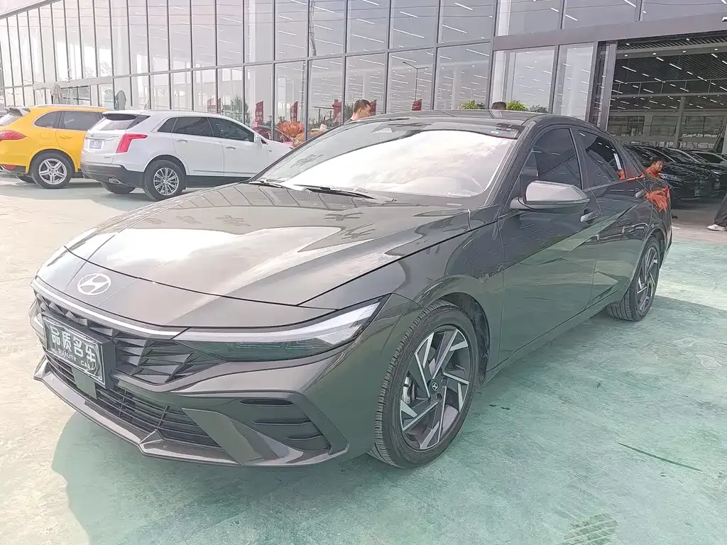 Hyundai Elantra 2024 из CN, фото 1