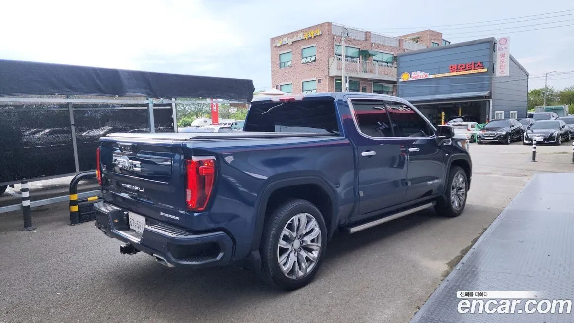 GMC Sierra 2023 из KR, фото 2