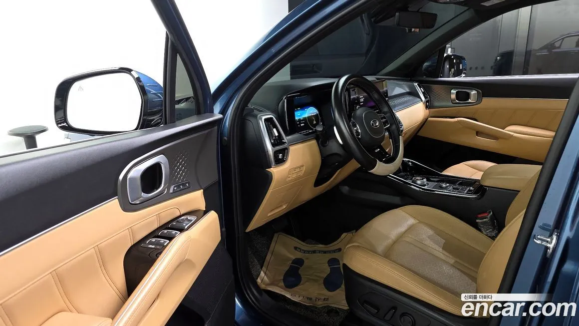 Kia Sorento — фото 10