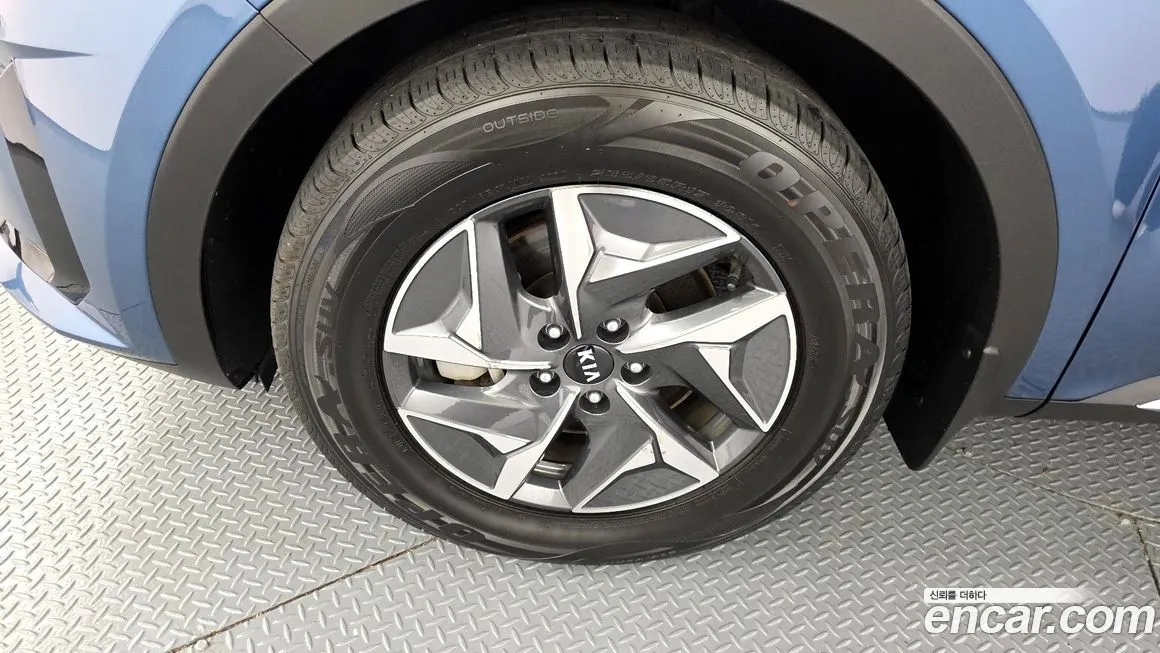 Kia Sorento — фото 5