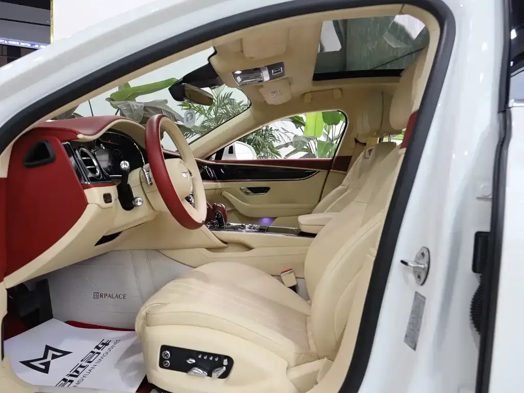 Bentley Flying Spur 2021 из CN, фото 7