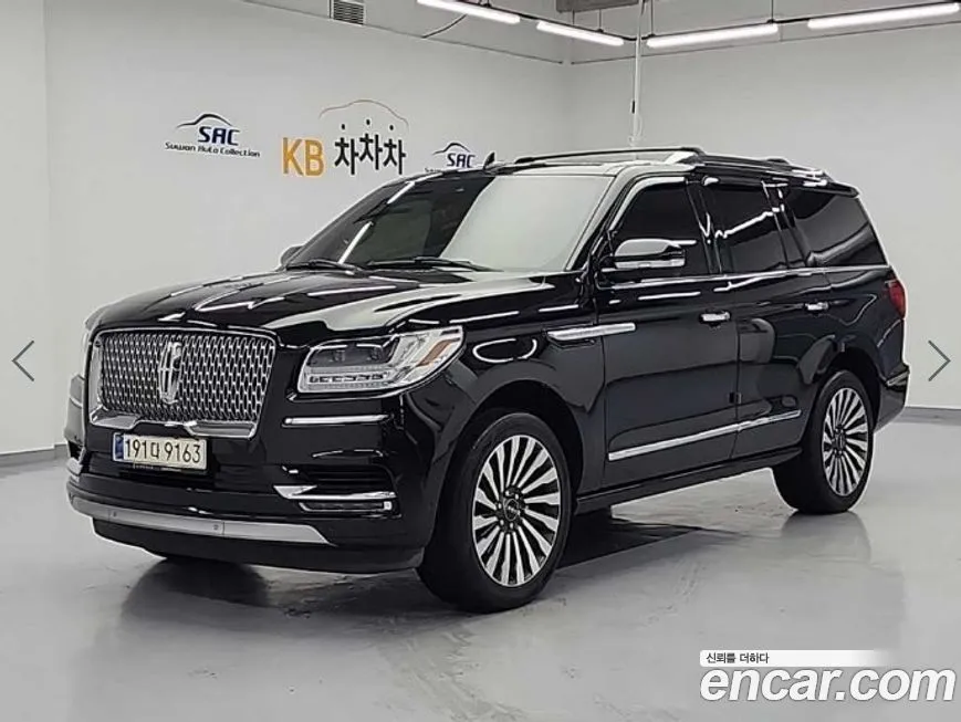 Lincoln Navigator