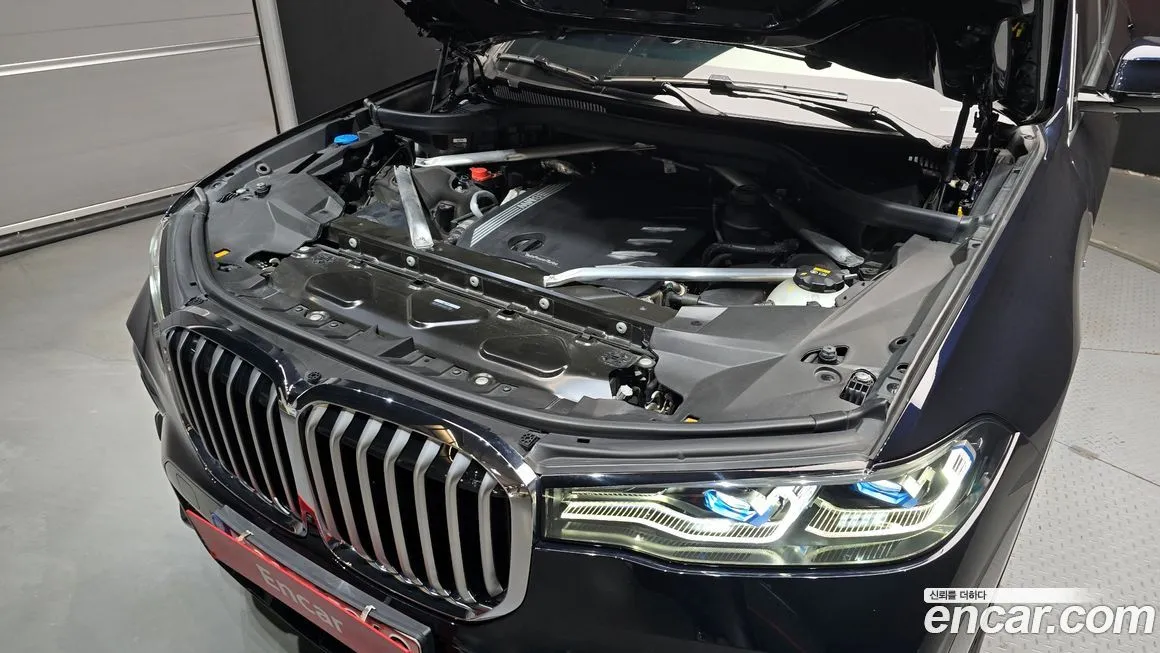 BMW X7 — фото 6