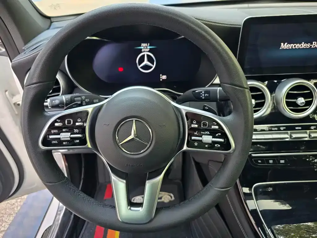 Mercedes-Benz GLC 2021 из CN, фото 4