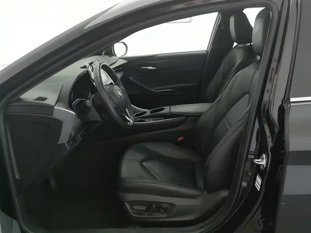 Toyota Avalon 2023 из CN, фото 10