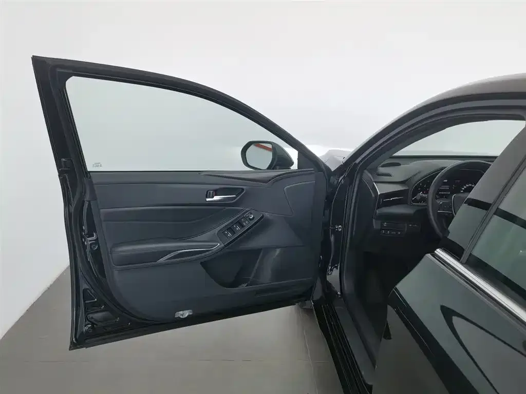 Toyota Avalon 2023 из CN, фото 8