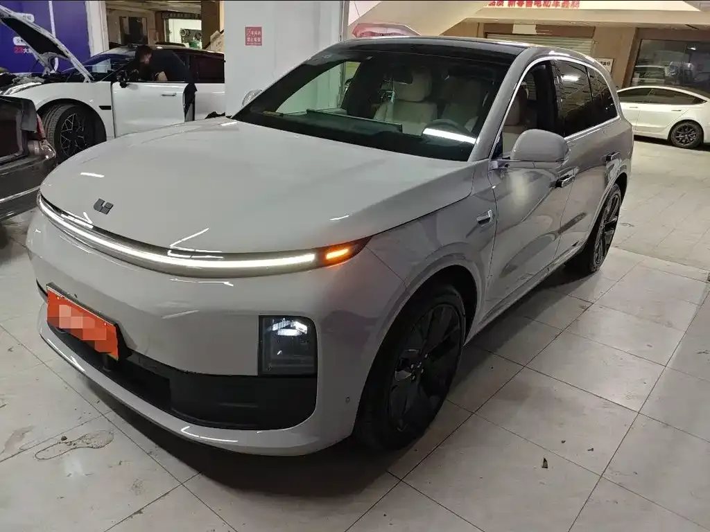 Li Auto L6 2024 из CN, фото 1