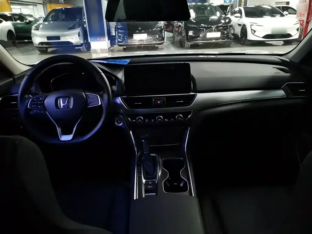 Honda Accord 2023 из CN, фото 10
